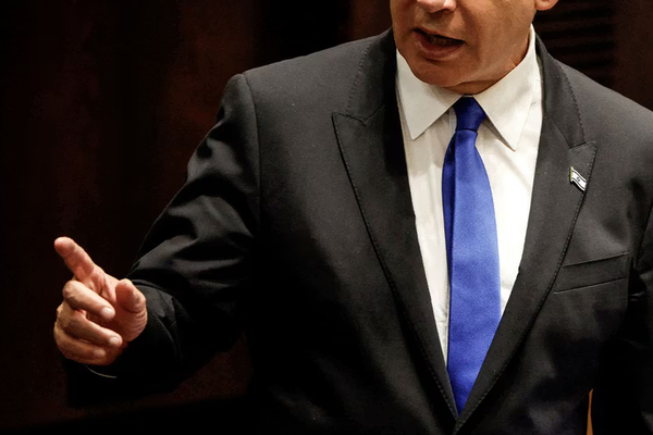 نتنياهو: استهداف خامنئي سينهي الصراع بين إيران وإسرائيل