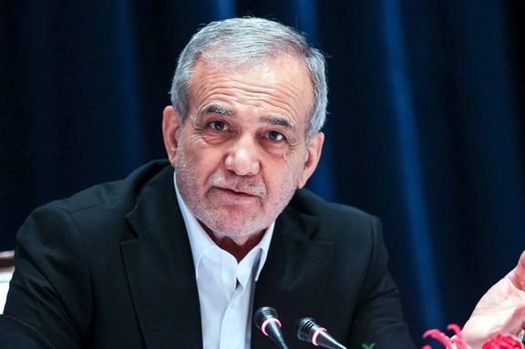 الرئيس الإيراني: بعض الجهات جعلت من قضية الحجاب ذريعة وأداة لإسقاط النظام