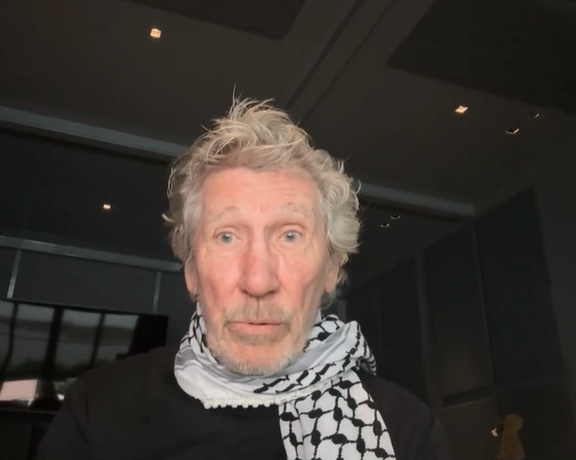 گفتههای راجر واترز درباره «انقلاب ملی ایرانیان» واکنش تند کاربران ایرانی را بهدنبال داشت