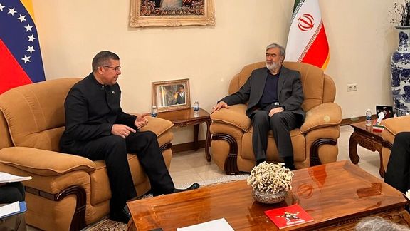 برلماني إيراني لسفير فنزويلا: طهران تدعم صمودكم أمام أميركا