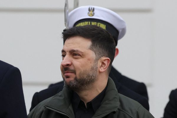 زلنسکی: هیچ نیروگاه فعالی در اوکراین نمانده که از حملات روسیه آسیب ندیده باشد