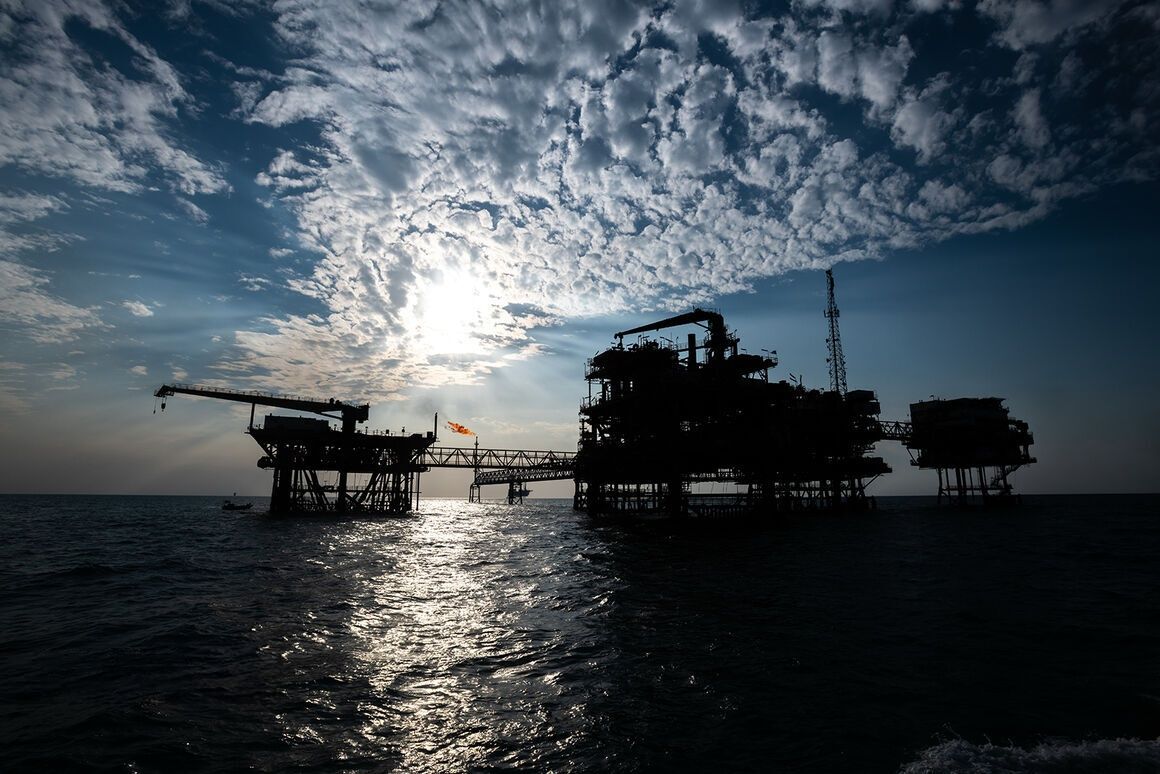 File photo of an oil facility in southern Iran  