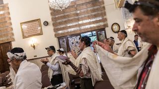 Iran Compels Jews And Minorities To Honor Islamic Revolution