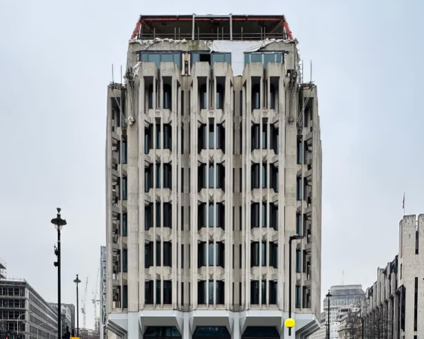 UK court seizes Iranian oil company’s £100 million London property - media