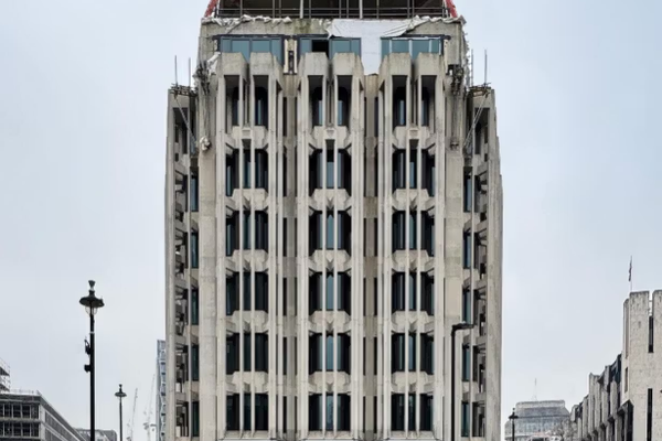 UK court seizes Iranian oil company’s £100 million London property - media