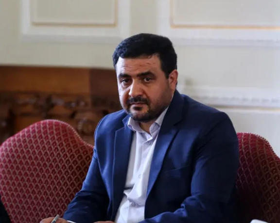 علی علیزاده، نماینده مراغه: مردم دیگر با دلار کار ندارند و درگیر مایحتاج اولیه زندگیاند