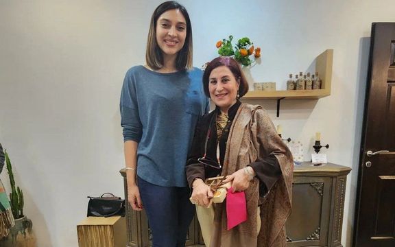 قاب مشترک و بدون حجاب اجباری فاطمه معتمدآریا و سارا اعتماد ملیپوش بسکتبال زنان ایران