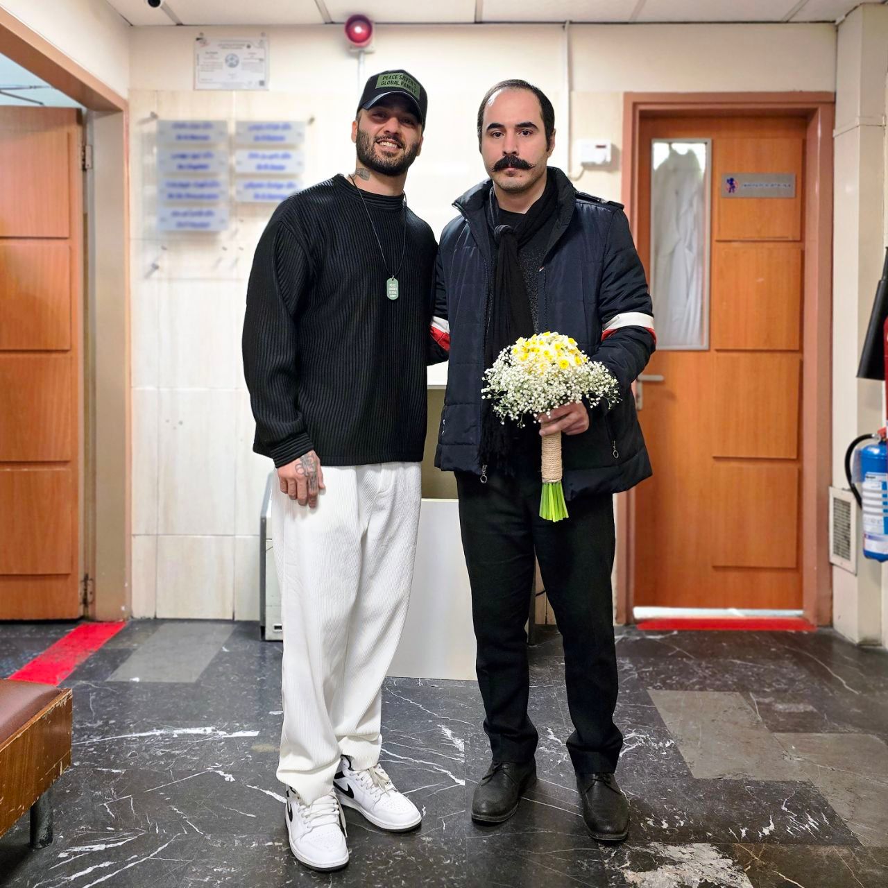 حسین رونقی، در حضور توماج صالحی، لب‌هایش را گشود 