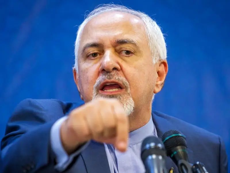 وزير خارجية إيران السابق.. في مذكراته: "طالبان" وصلت للسلطة بـ "المال الإيراني"