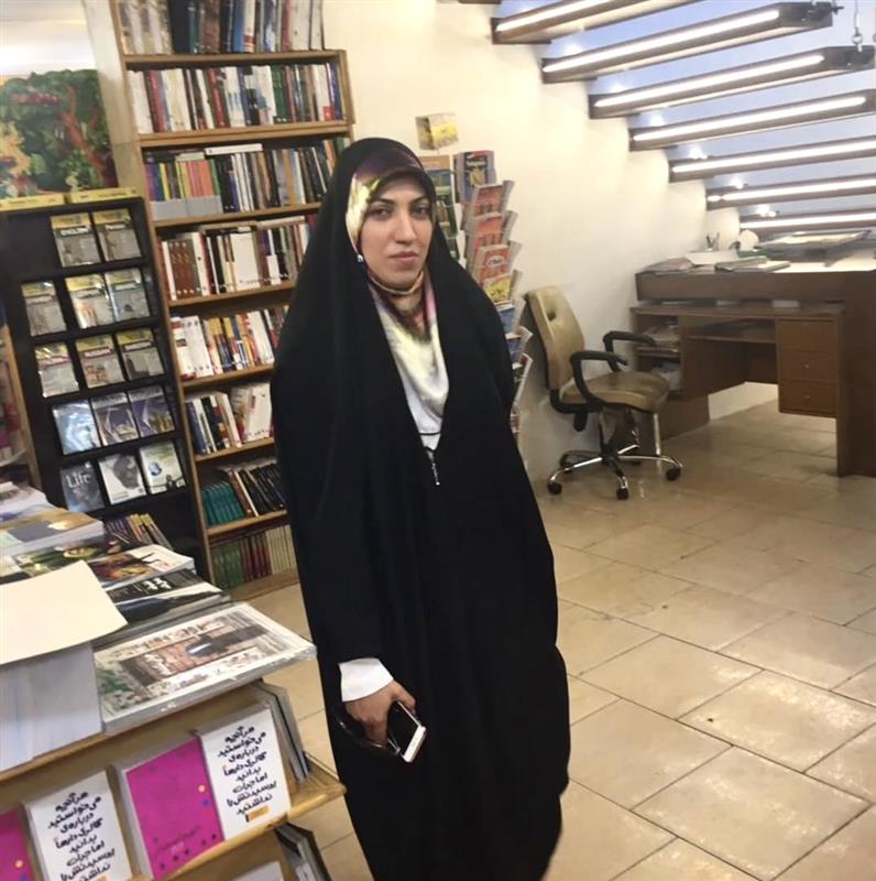 "الصحافية المحققة" في التلفزيون الإيراني: تحدّي الحجاب يحمل خطر إسقاط النظام