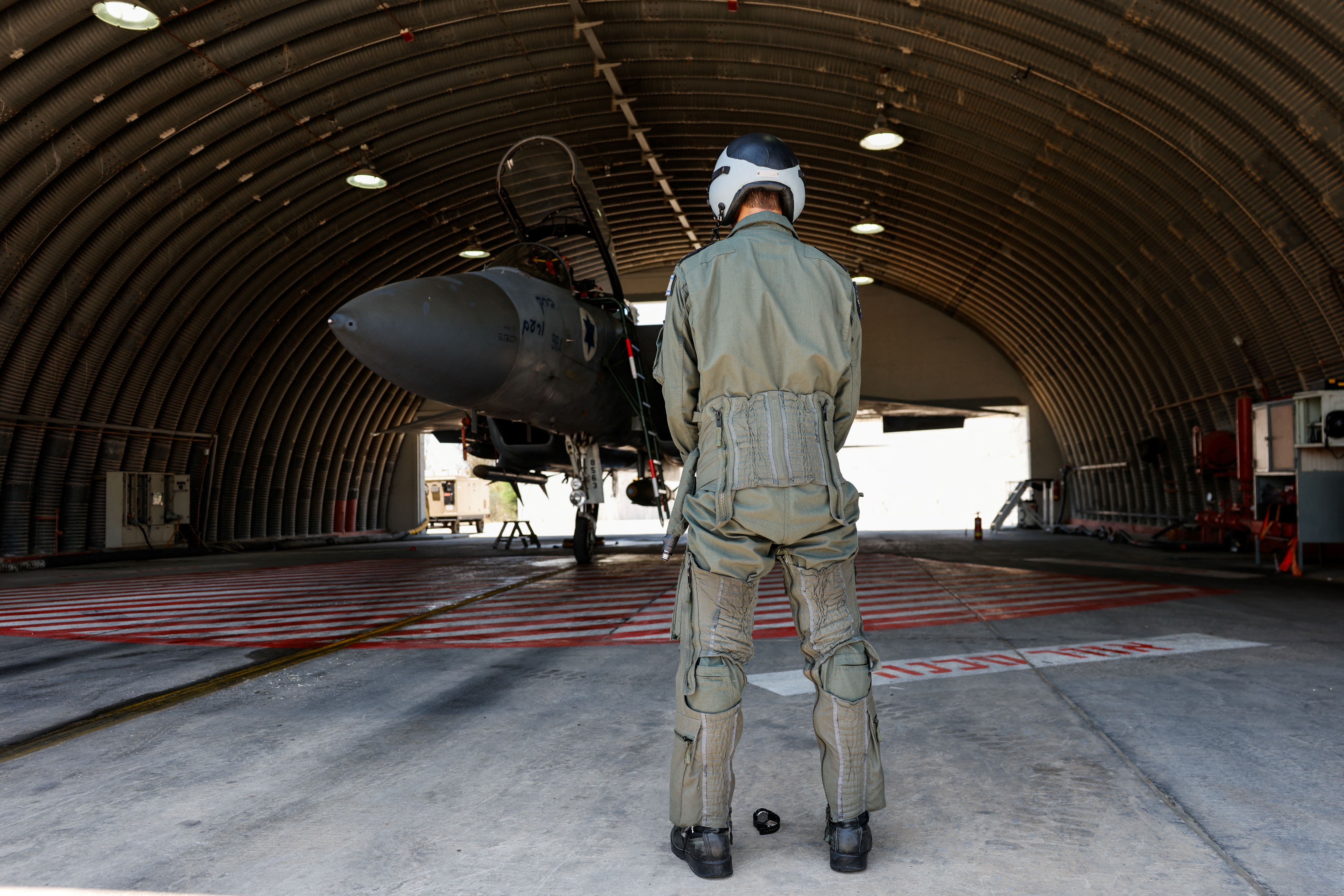 وزیر دفاع اسرائیل: باید برای حفظ برتری هوایی بر آسمان تهران آماده باشیم