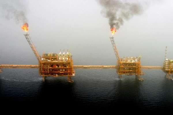 US sanctions may significantly disrupt Russian, Iranian oil supply, says IEA