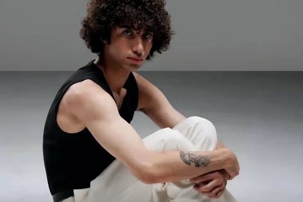 السلطات الإيرانية تمنع تسليم جثمان أحد معتقلي الاحتجاجات الأخيرة لعائلته بعد إعدامه