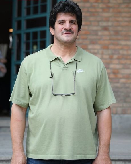 «وطن، من دوستت دارم»؛ واکنش رسول خادم به جنگ بین اسرائیل و جمهوری اسلامی