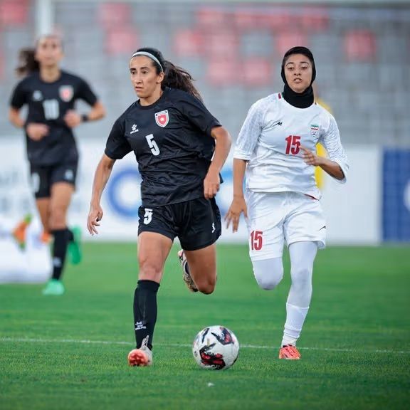 هراس تیم‌های خارجی از حضور در ایران؛لغو بازی تیم ملی فوتبال زنان پس از کشتار جمهوری اسلامی