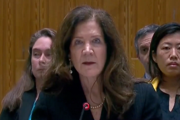 سفيرة أميركا في مجلس الأمن: إيران تستطيع صنع أسلحة نووية وتنتظر أمر خامنئي