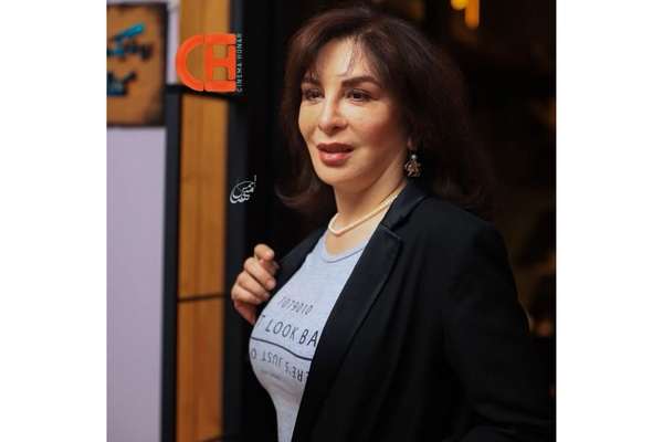 Another Iranian Actress Defying Hijab Faces Prison, Psychologist Visits