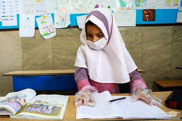 روزنامه شرق: دانشآموزان در پی افزایش ۱۱۰ درصدی کتابهای درسی ترک تحصیل میکنند