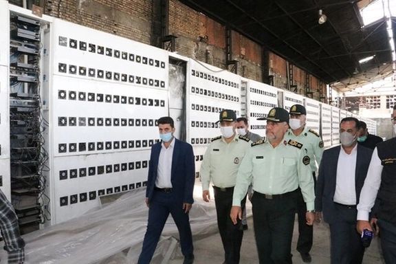 فرمانده نیروی انتظامی: بزرگترین مزرعه استخراج ارز دیجیتال تهران کشف و ضبط شد