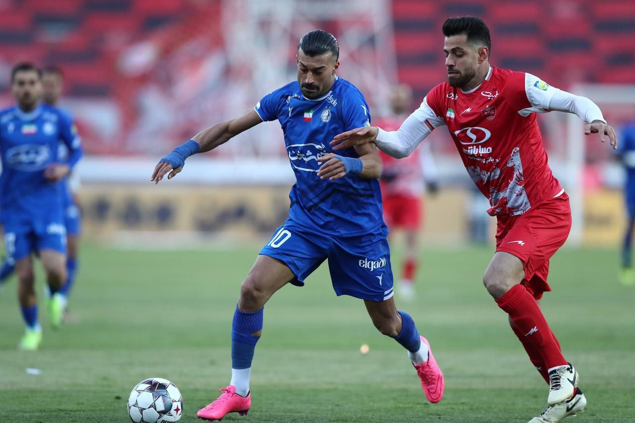 نماینده مجلس خبر داد: دربی پرسپولیس و استقلال در ورزشگاه پارس شیراز برگزار می‌شود