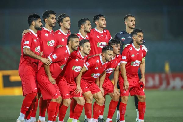 معاون پرسپولیس: مگر بقیه تیمها سقف قرارداد را رعایت کردند که مجوز بازیکنان ما صادر نشد؟
