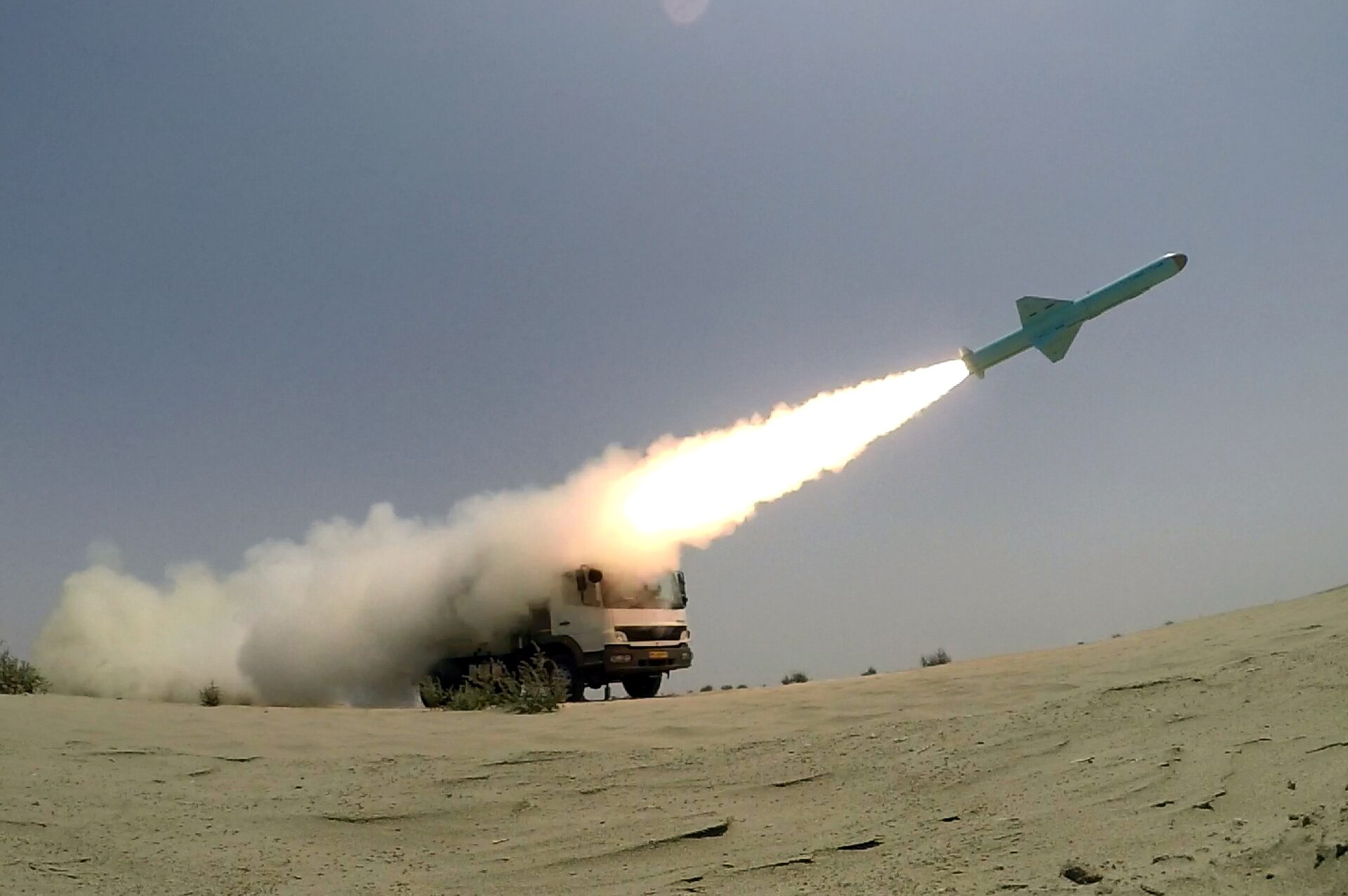 Iranian missiles and air defenses ready for another war, Guards outlet says