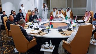 Blinken Calls On Persian Gulf States To Unify Defense To Counter Iran's Threat