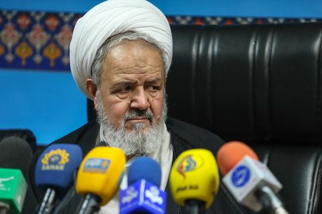 رییس دفتر عقیدتی سیاسی خامنه‌ای: دشمن از این حد توان موشکی ما انگشت تحیر به دندان می‌گیرد