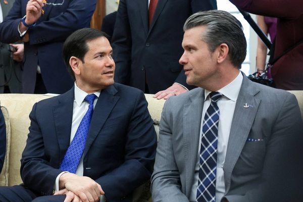 واشینگتنپست: چندین پهپاد بر فراز پایگاه محل سکونت وزیران خارجه و جنگ آمریکا شناسایی شد