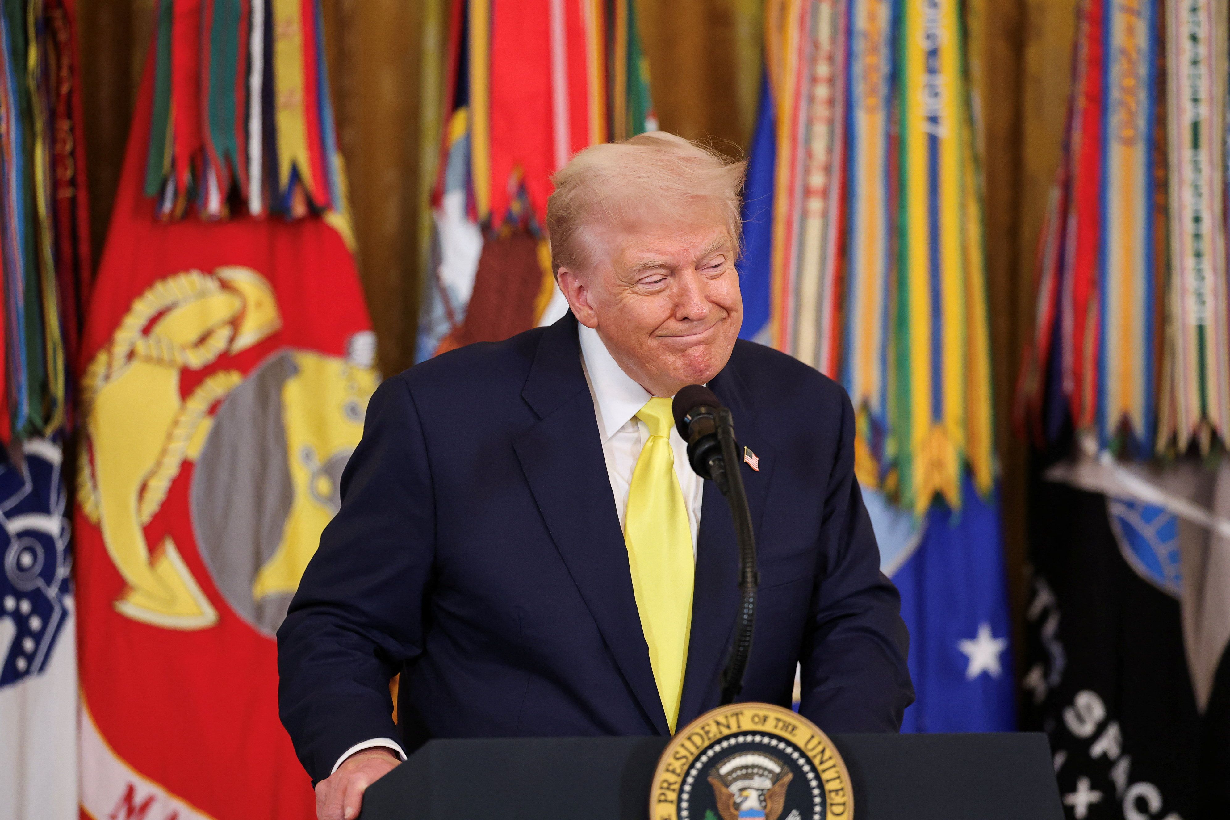 ترامپ: سلیمانی «پدر بمب‌های کنار جاده‌ای» بود اما الان کجاست؟