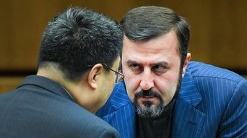 معاون قوه قضاییه: آمریکا و اروپا این روزها با تجمعهای مسالمتآمیز برخورد میکنند