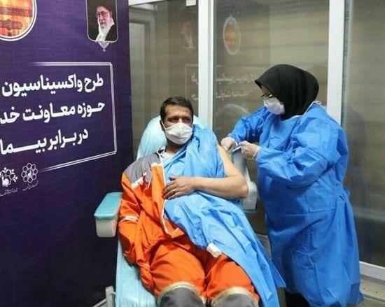 سخنگوی ستاد ملی کرونا: تا آذر و دی ۱۴۰۰ واکسیناسیون با تکیه بر توان تولید داخل انجام میشود