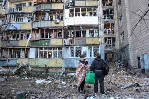 کشته شدن ۱۶ تن در حملات روسیه به اوکراین؛ زلنسکی خواهان تحویل فوری موشکهای پاتریوت شد