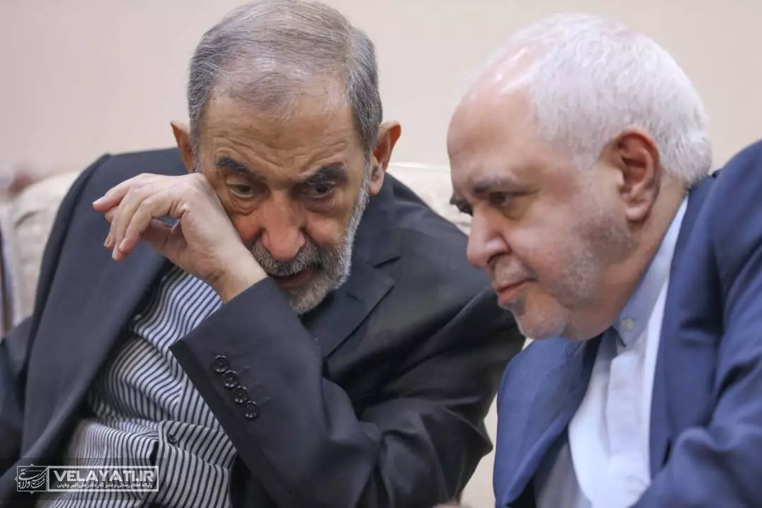 مستشار خامنئي: إيران أول دولة هاجمت إسرائيل بالصواريخ