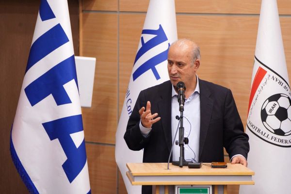 مهدی تاج: ویزای تمام بازیکنان برای جام جهانی۲۰۲۶ صادر میشود اما آمریکا شرایط خودش را دارد