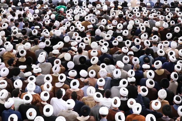 Iran’s Hardliners Want An Election Without The Elites, Say Politicians