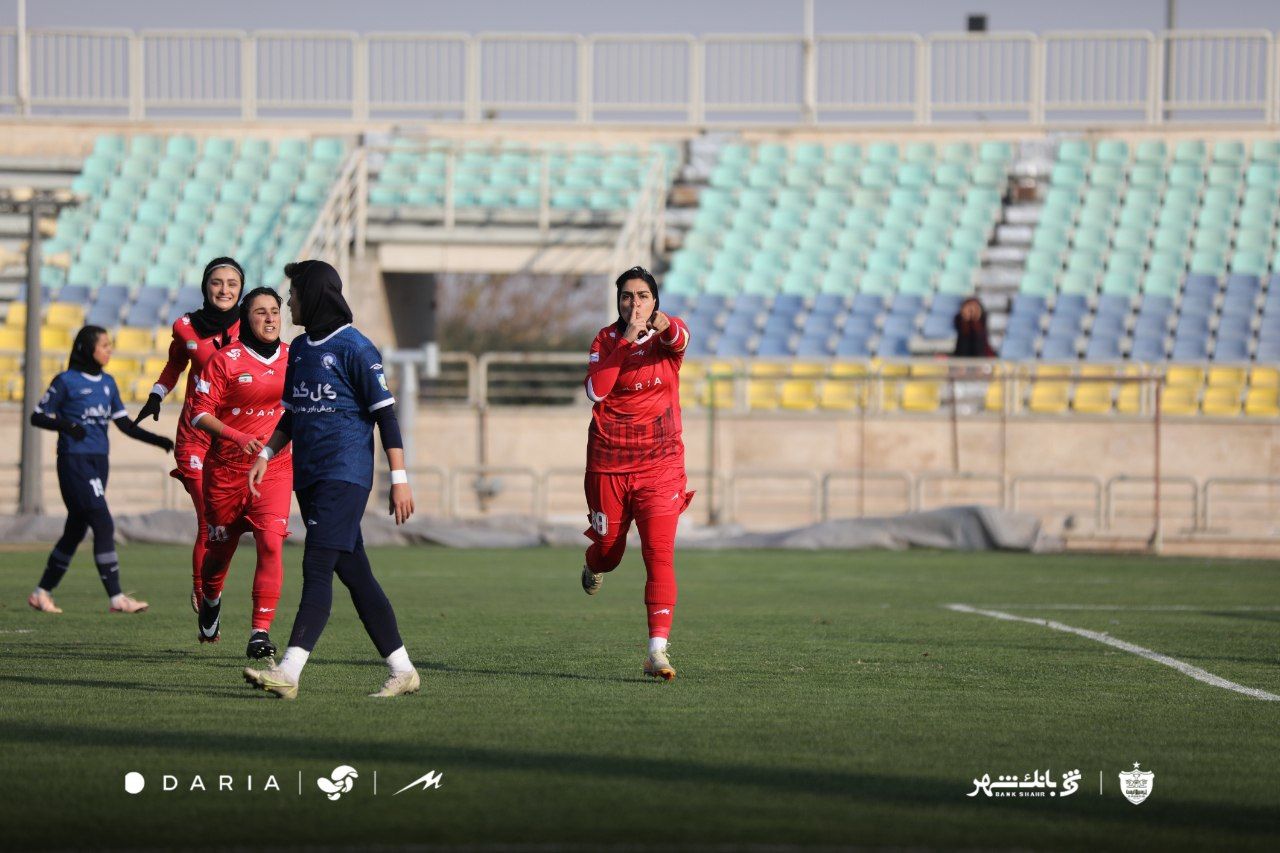 پرسپولیس ۱-۲ گل‌گهر؛ زهرا قنبری هم نتوانست مانع باخت خانگی زنان پرسپولیس شود