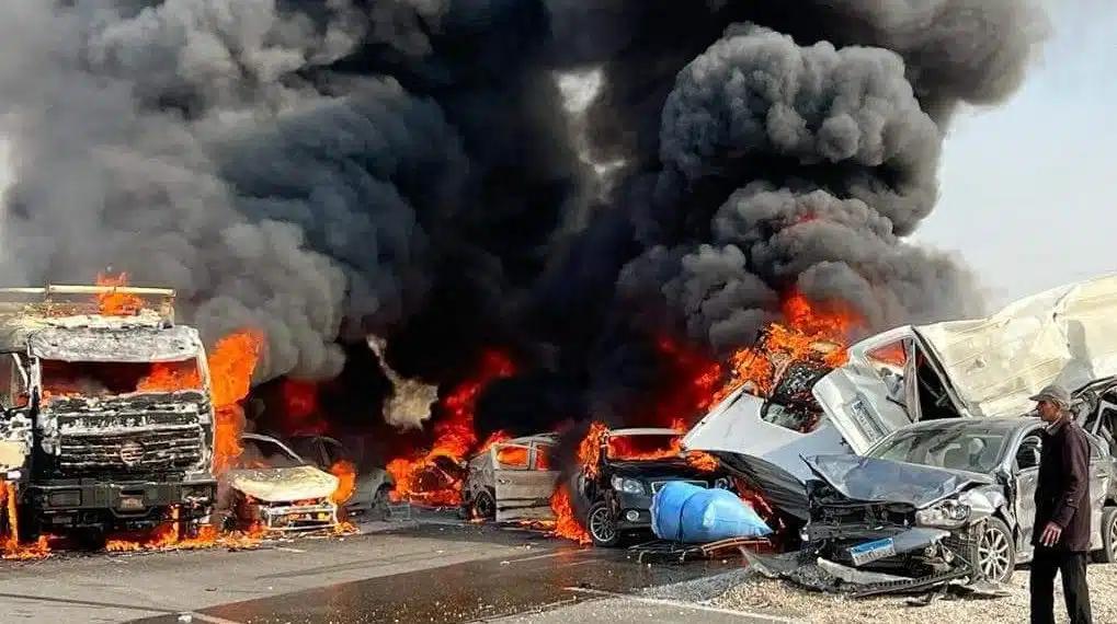 أكثر من 20 ألف قتيل في عام واحد.. إيران تسجل رقمًا قياسيًا مروعًا في حوادث الطرق 