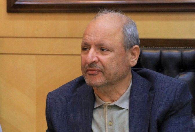 برلماني إيراني: رفع سعر الدولار محاولة أميركية للضغط علينا.. ولن نستسلم