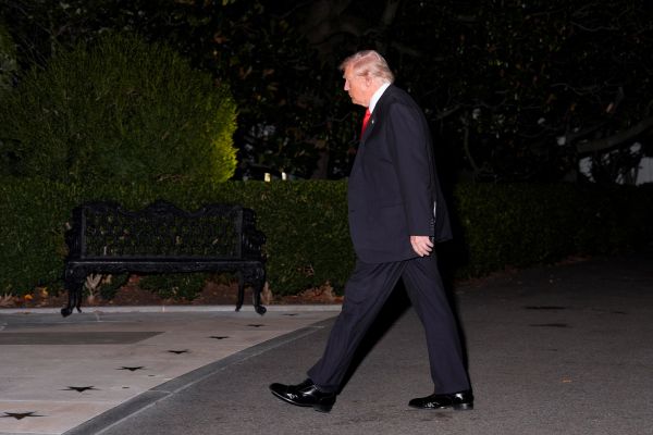 ترامب: إيران تريد اتفاقًا لكنها لا تعلن ذلك.. ولم تعد تملك أي قدرة نووية