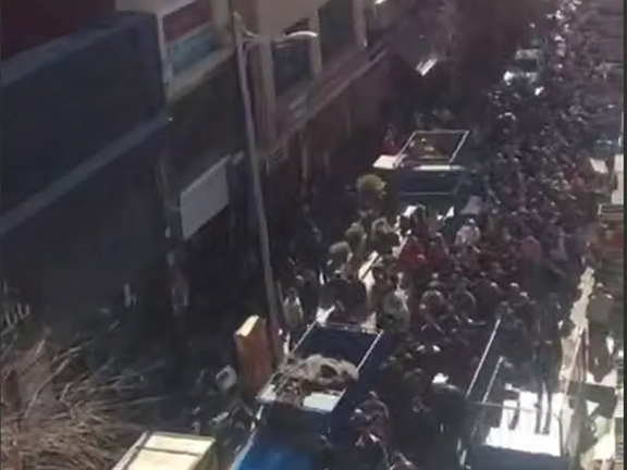 تصویری از اعتصاب کاسبان خیابان لاله زار تهران