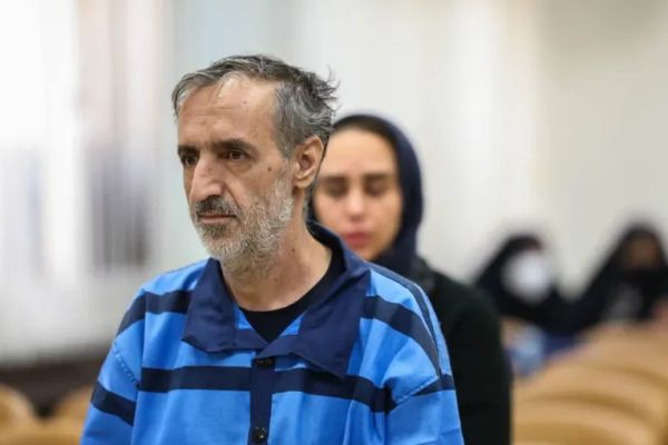 الحكم بسجن ابنته 25 عامًا.. إعدام أحد معتقلي الاحتجاجات الأخيرة في إيران بسجن "قزل حصار"