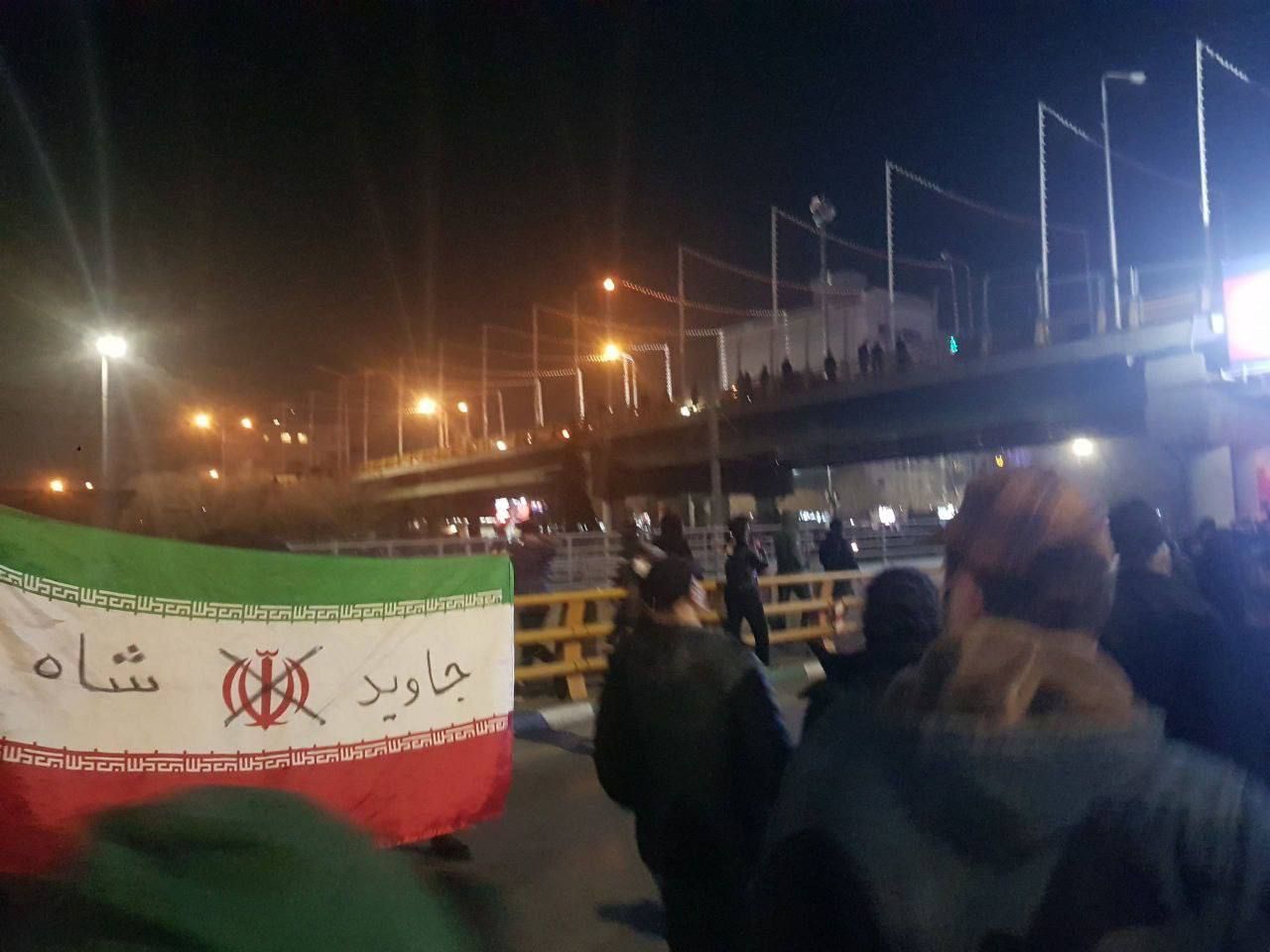 روایت شاهد عینی در خبرگزاری فرانسه از کشتار جمهوری اسلامی: مردم از پشت گلوله می‌خوردند