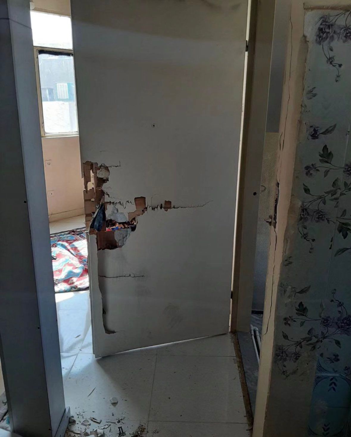 روایت سپیده رشنو از بازداشتش: زنی بر سر و صورتم می‌زد و چند مرد لگد می‌زدند