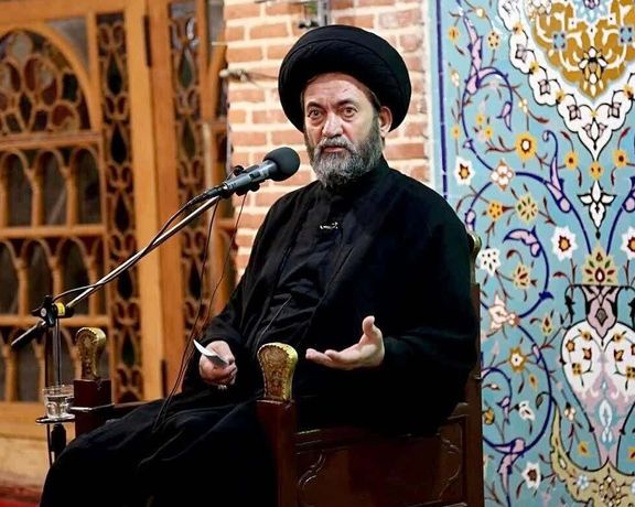 نماینده خامنهای در اردبیل: خداوند دارد انتقام ضررهایی که آمریکا به ما زد را میگیرد