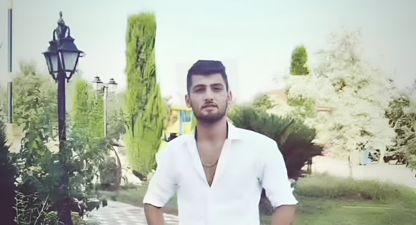 خبرگزاری فارس مرگ سرباز گیلانی را بر اثر اعمال خشونت تکذیب کرد و او را «معتاد» خواند