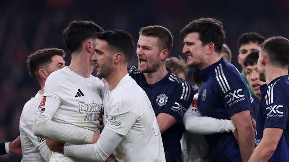 آرسنال ۱(۳)-(۵)۱ منچستریونایتد؛ شاهکار آموریم در امارات با حذف توپچیها از افای کاپ!