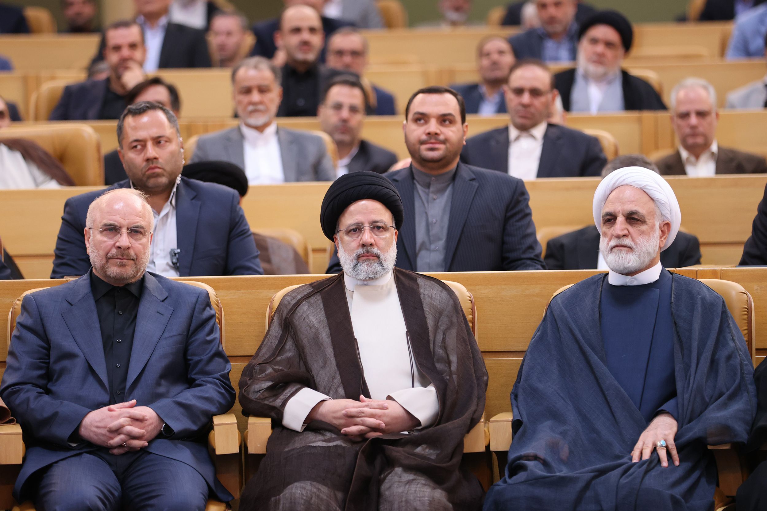 Regime Insiders In Iran Intensify Attacks On Government 