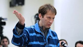 بابک زنجانی، بسیجی اقتصادی مفسدی که خامنهای عفوش کرد