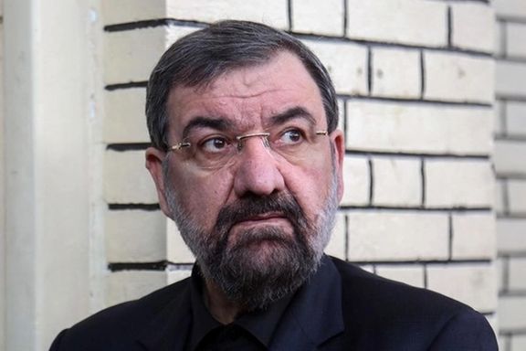 محسن رضایی: امروز سازمان سیا تمامی نیروهای خود را وارد کشورهای اطراف ایران کرده است